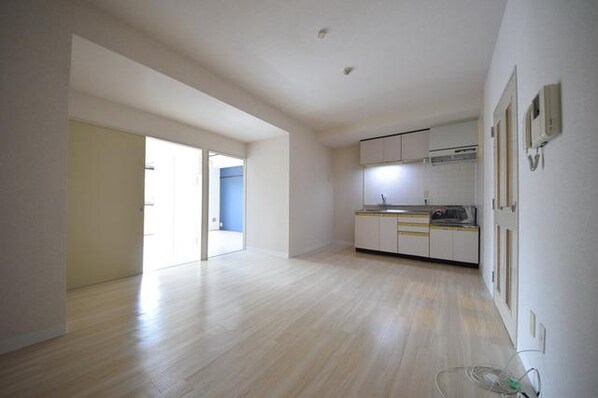 シャルムベルシーの物件内観写真